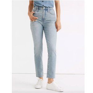 Madewell- The Curvy Perfect Vintage Jean in Ellicott Wash